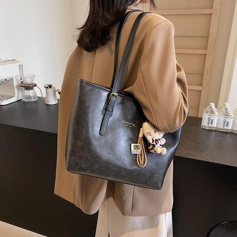 Premium Sense Large Capacity Bag Women 2025 New Trendy Fashion Shoulder Bag Underarm Bag Versatile Tote Bag Foreign Trade