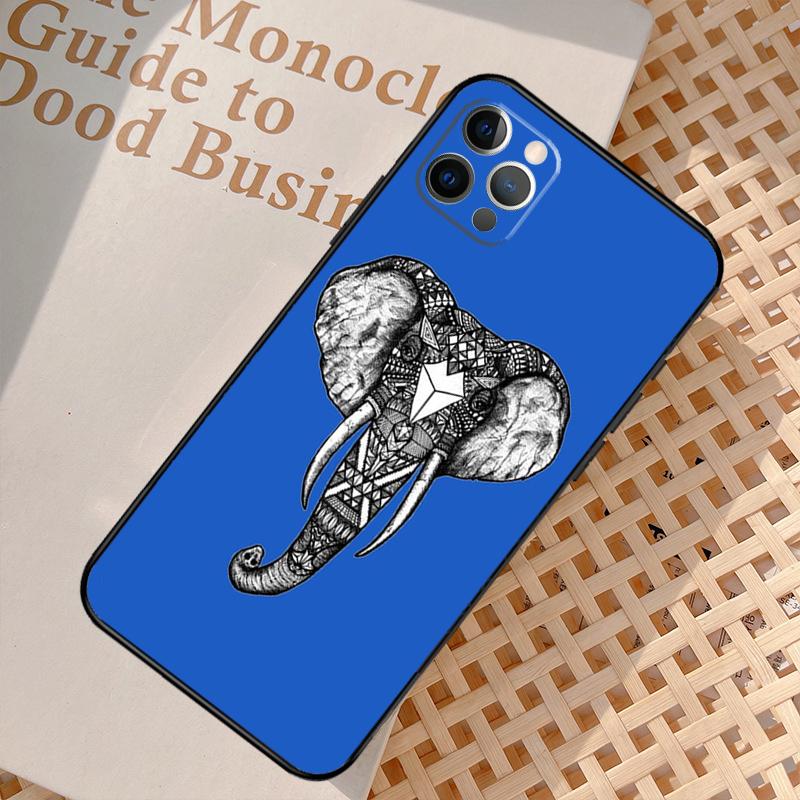 Totem Aztec Elephant Phone Case For iPhone 17 Air 16 14 13 12 11 15 Pro Max 12 13 mini 15 16 Plus 16e Cover Coque