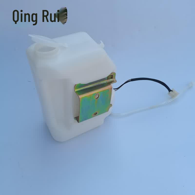 Dongfeng Military Vehicle Windshield Washer Reservoir Assembly