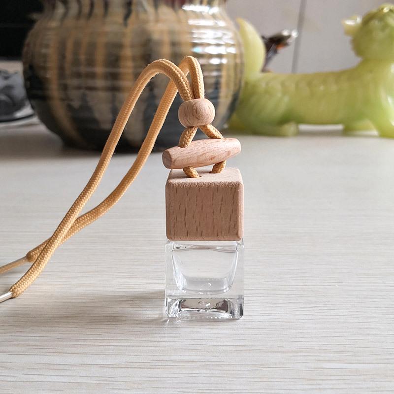 Square Glass Car Perfume Pendant Bottle with Beechwood Lid