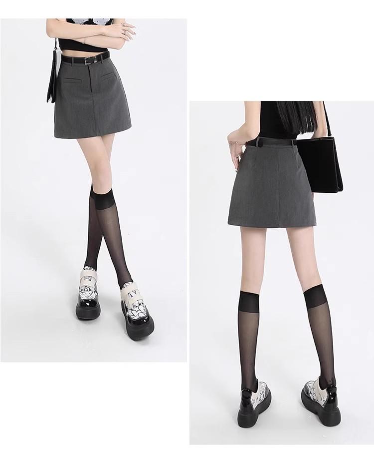 2025 Women's Gray High-Waist A-Line Miniskirt: College Style, Summer Slimming, Anti-Exposure Hip-Hugging Design