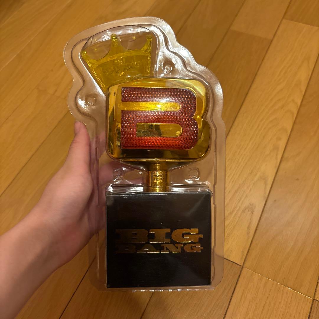 

[Б/У] Световой жезл BIGBANG