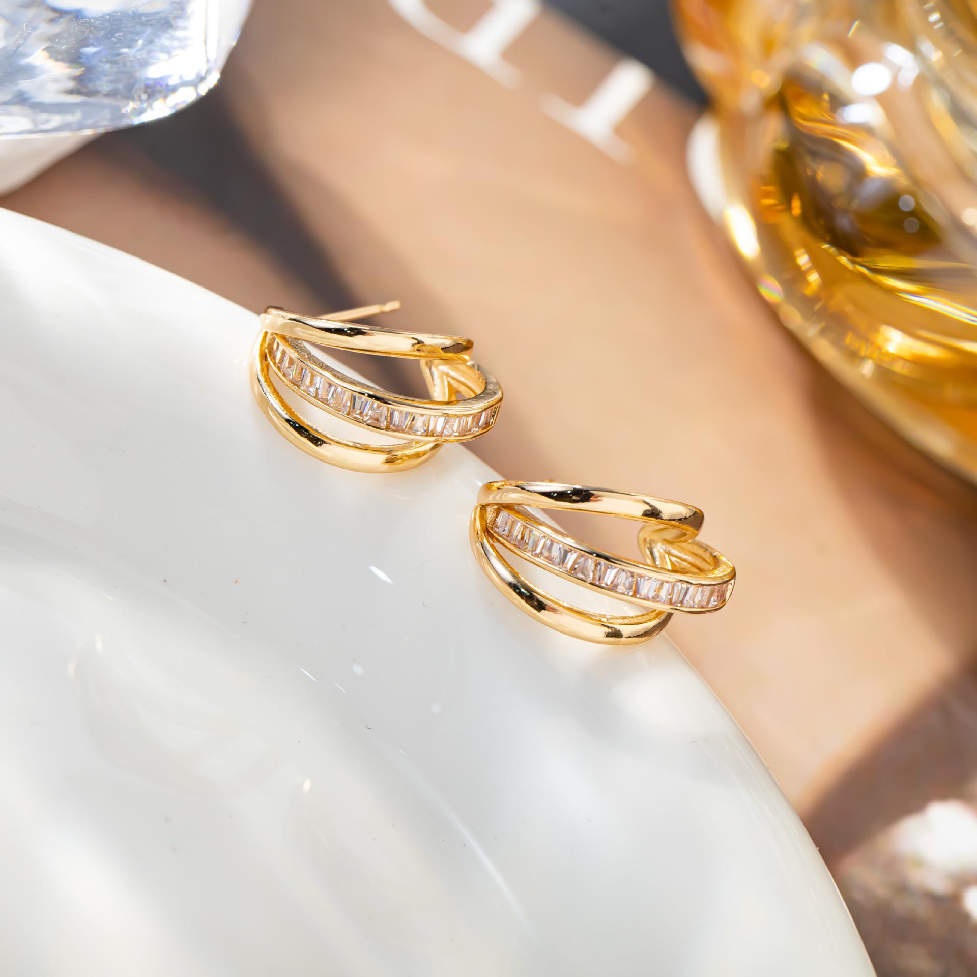 Elegant Gold-Plated Minimalist Hoops: French-Korean Three Lives, Three Worlds Earrings for Women