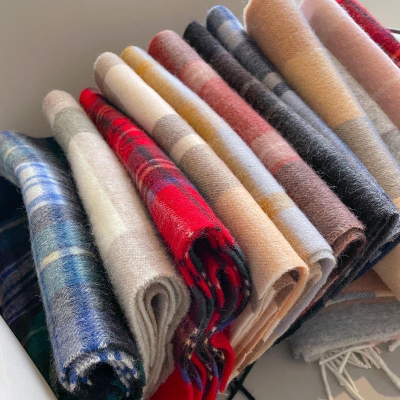 Europe's new red plaid cashmere scarf women's winter light person thickened warm wool men's birthday gift
