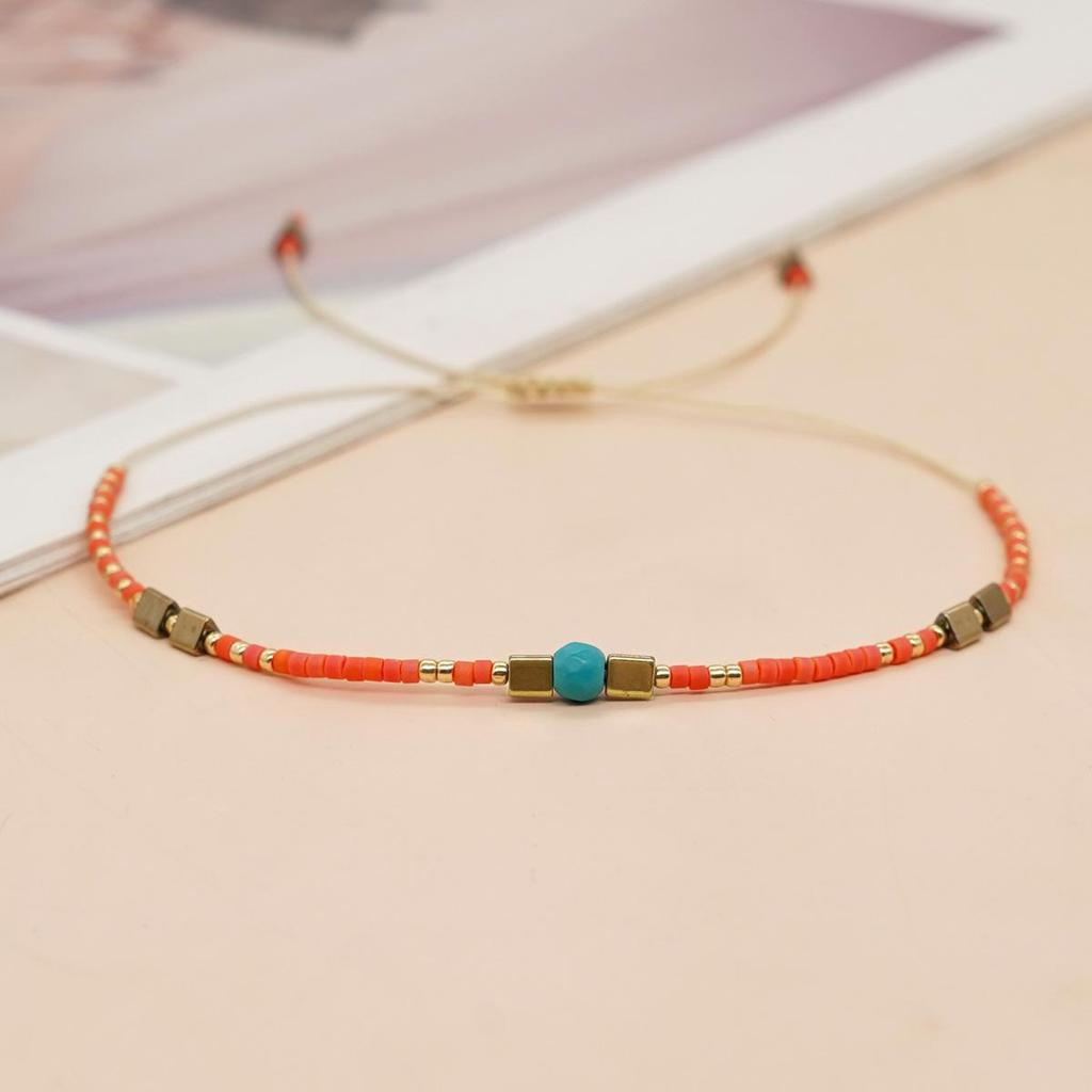 Trendy Deep Blue & Gold Rice Bead Pearl Hand Bracelet: Niche Design Women's Fashion Accessory