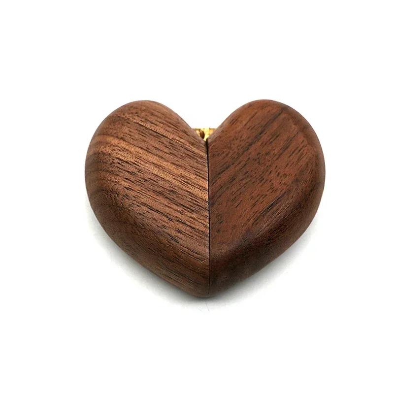 

1PCS Free Engraving Name Love Heart Shaped Walnut Wood Ring Box For Wedding Ceremony Jewelry Box Storage Proposal Wedding Gift Blank
