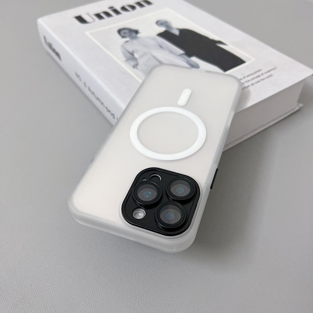 Magnetische Luxus-Matt-Translucent-Rüstung Stoßfeste Hülle für iPhone 16 15 14 13 12 11 Pro Max für Magsafe Wireless Charge Cover