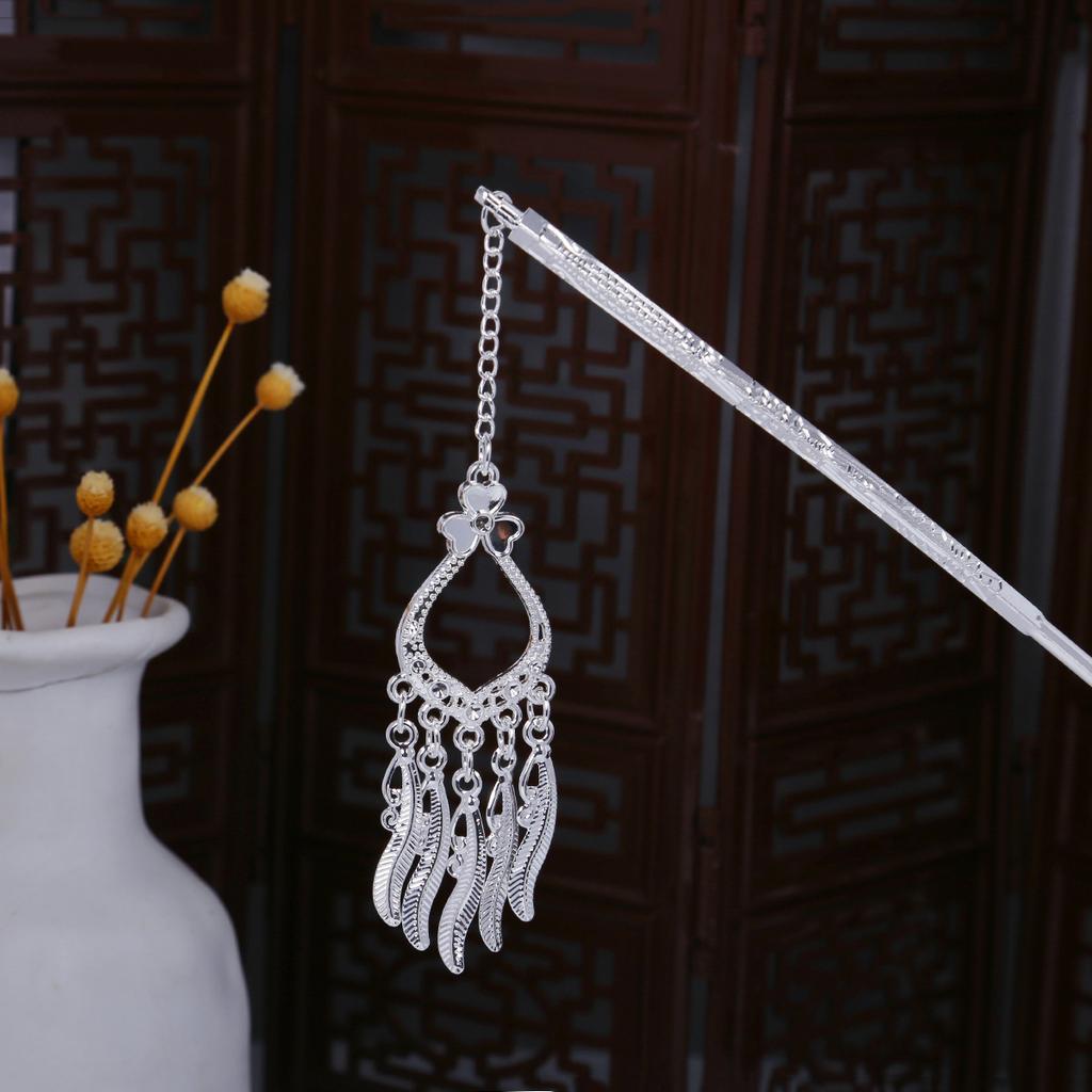 Miao Geometric Hollowed Out Step Shaking Tassel Hairpin Vintage Peacock Tassel Ancient Wind Cheongsam Cheongsam Hanbok Hair Ornaments