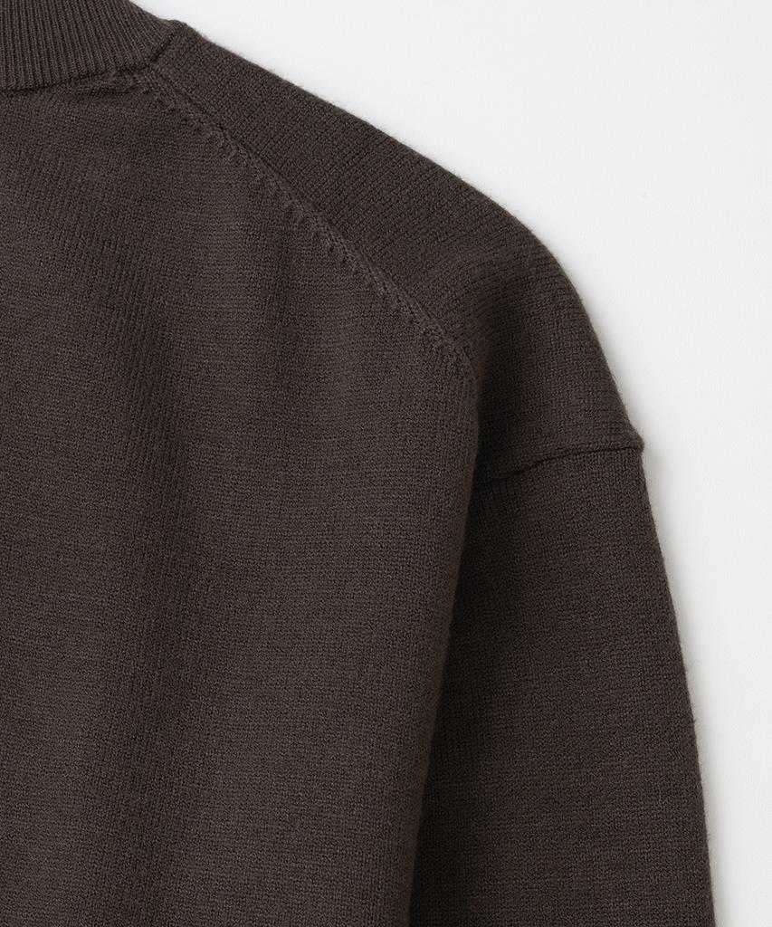 XOX Essential Henley Neck Crop Knit [Brown]