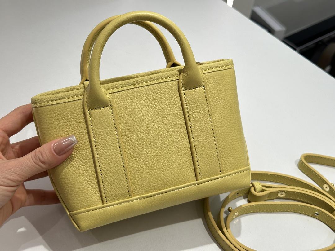 

Весна и лето новый 2025 ретро кожа первый слой коровьей кожи сумка через плечо модная сумка-ведро портативная сумка-мессенджер 18*12*7cm