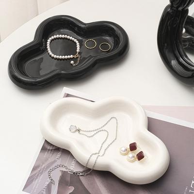 Creación de joyas – Estuches y exhibidores para joyería