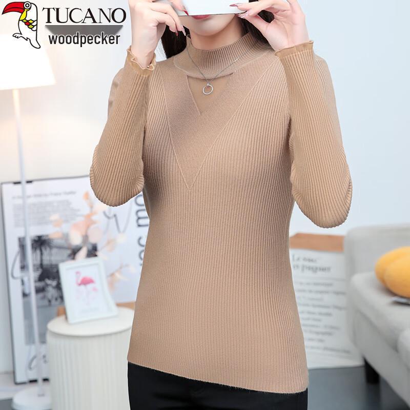 

Женский вязаный топ с сетчатыми вставками и облегающего кроя от Woodpecker M