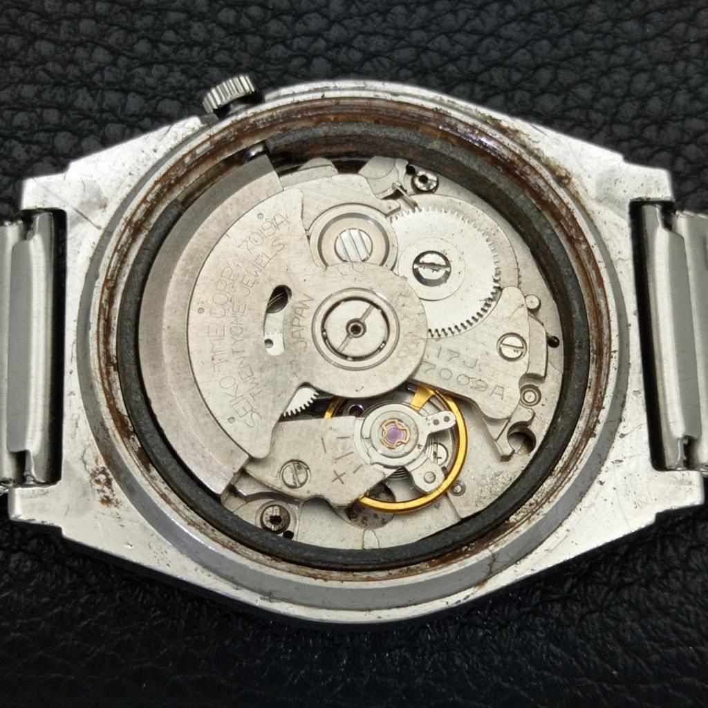 SEIKO 5 AUTOMATIC 7009A VINTAGE JAPAN MENS YELLOW COLOR DIAL WATCH a701490-5 R206b-a701490