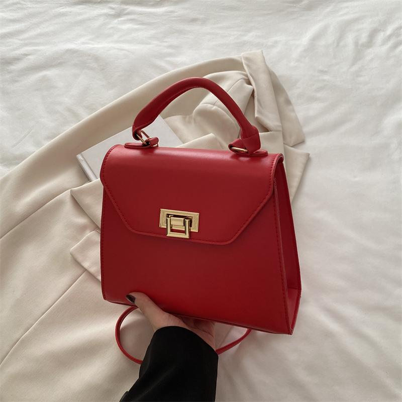 Delicate Lock Design Small Bag Women's 2025 Early Autumn New Shoulder Messenger Bag New Women's Bag