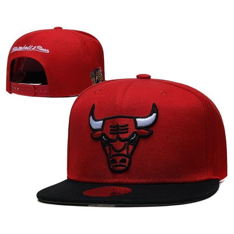 Flat Brim Embroidered Baseball Cap Adjustable Sport Sun Hat Bulls Team