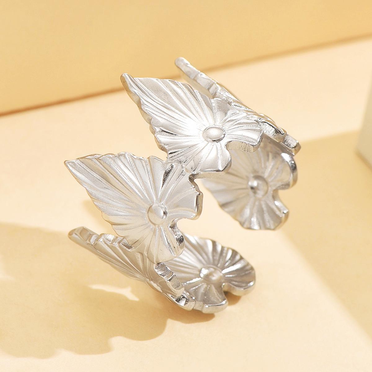 European American Style Floral Stainless Steel Heart Leaf Ring, Gold Plated
