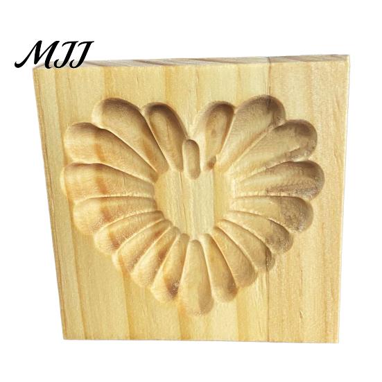 Easy Clean Dough Decorating Tools Wood Cookie Cutter Mold, Round Gingerbread Biscuit Stamp for Professional Pastry Shaping DIY Baking, Cake