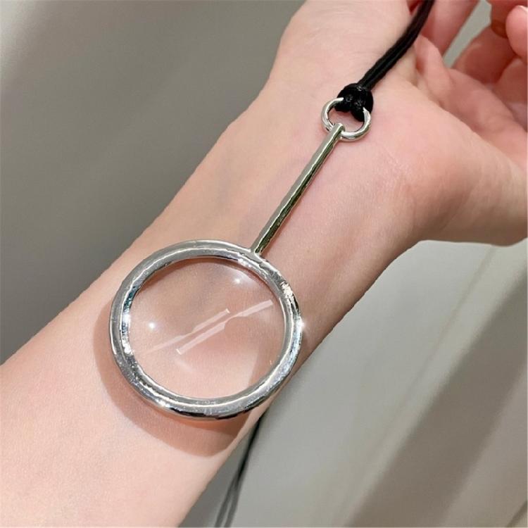 Fashionable Reading Aid Necklace Magnifying Glass Alloy and Glass Adjustable Chain Necklaces Suitable for Any Occasion