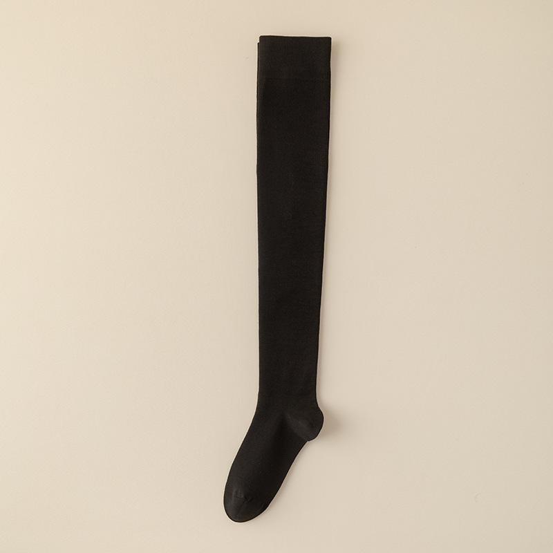 Simple, Comfortable and Soft Black Long Socks, Comfortable and Warm Knee-high Socks for Autumn and Winter