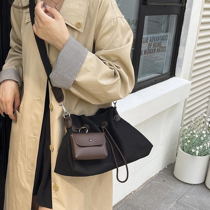 

Women s Large Capacity Versatile Shoulder Handbag чёрный