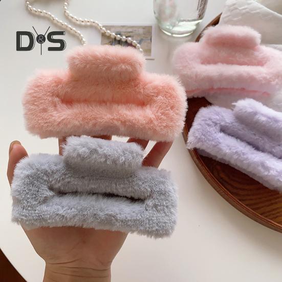 Women Hair Claw Plush Wrap Design Spring Back Head Large Hair Clip Rectangle Shark Hair Clamp Hair Accessory