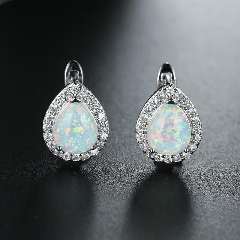 

Wind simple water drop Opal white diamond earrings