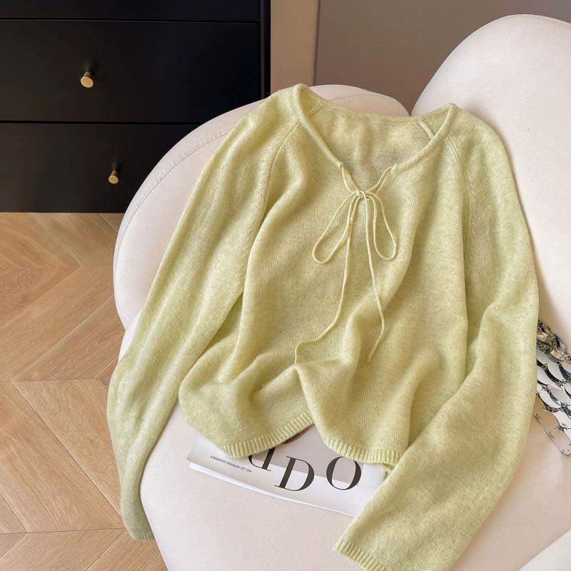 Bow Tie Crew Neck Knitted Sweater Women's New Autumn and Winter Sweater Loose and Thin Women's Crew Neck Top