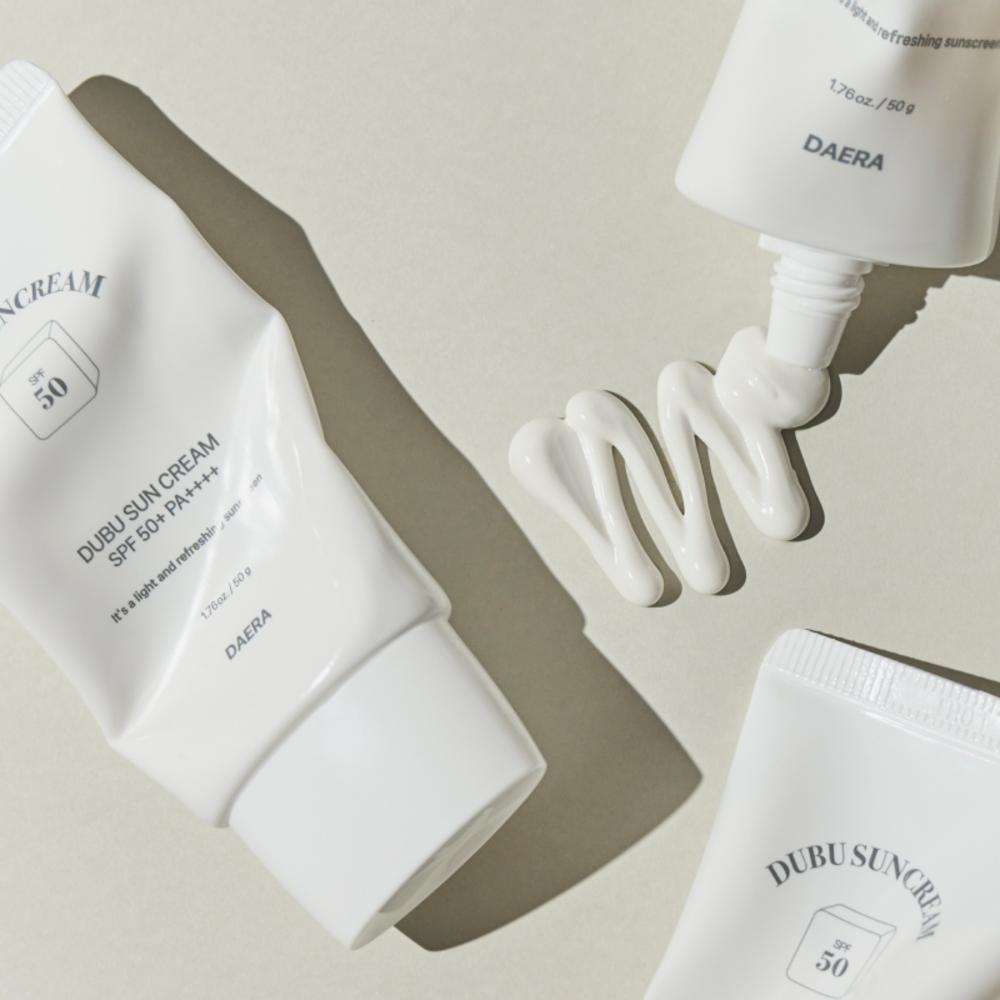 Daera Tofu Crema Solare Idratante Protezione UV Sbiancante Miglioramento delle Rughe Cura della Pelle Lozione Solare Multipla 50g