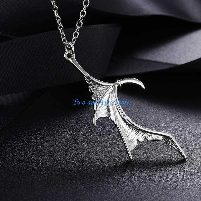 HX6F Retro Bat Wing Heart Pendant Matching Necklace 2x/Set Couple Necklace for Friend