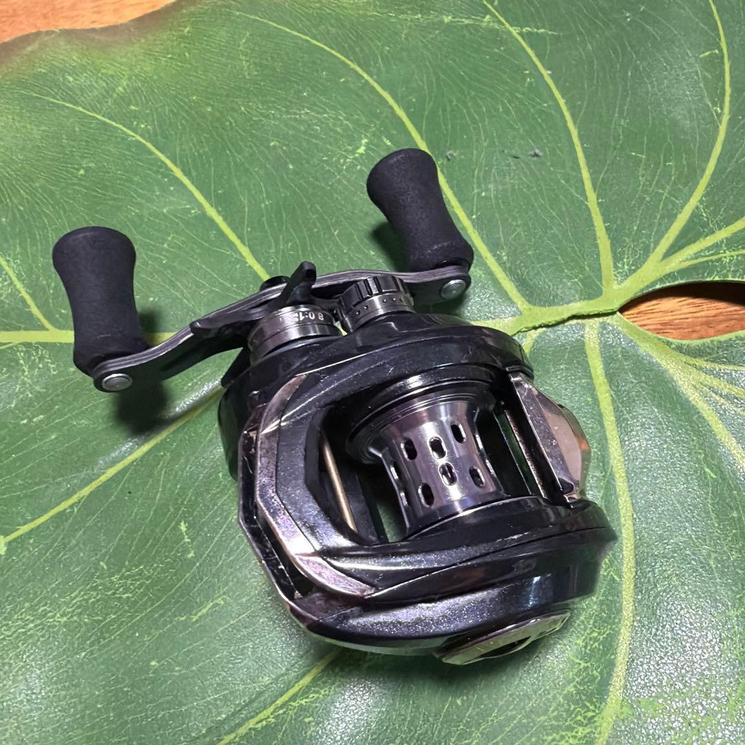 Used Abu Garcia REVO SLC-IB8 Out of print right-handed rare item