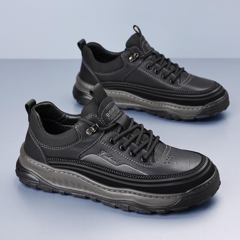 Fashion Retro Style Men's Casual Leather Shoes Comfortable Non-Slip Walking Shoes Classic Outdoor Sneakers Lace Up Male Hiking Footwear