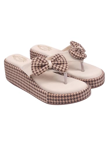 Shoetopia Женские Премиальные Стильные Удобные Повседневные Сандалии | Легкая Противоскользящая Подошва Для Улицы | Прочная Подошва С Хорошим Сцеплением Долговечная Повседневная Обувь EU41 : 24CM коричневый