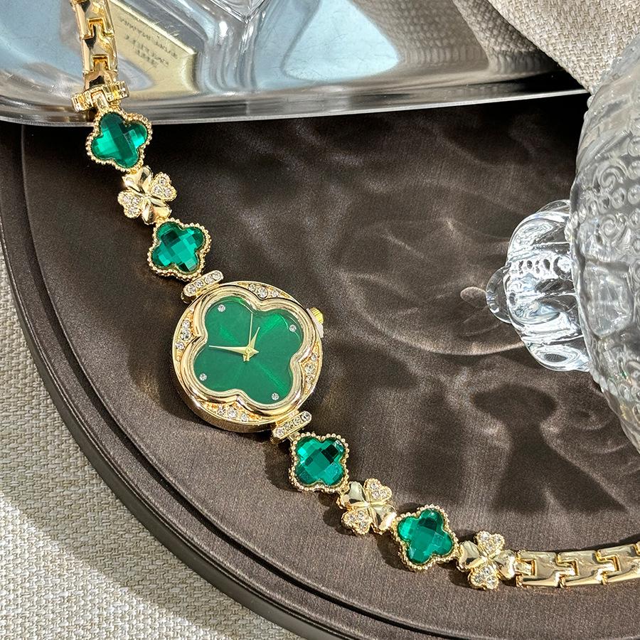 Ceas Brățară Fină cu Temperament Floare de Trifoi Asia de Sud-Est Nișă Vintage Cuarț Ceas de Damă