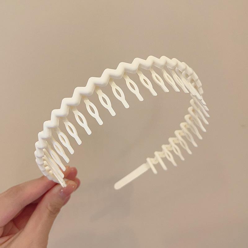 

Simple tooth-shaped anti-slip hairband for washing face; new style for women; press-down hair clip; hair accessory Size fits all белый