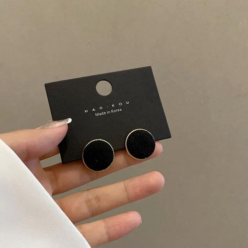 Autumn Winter Models Leopard Print Plush Earrings Female Korean Temperament Net Red Fashion Cold Wind Retro Earrings Ear Jewelry