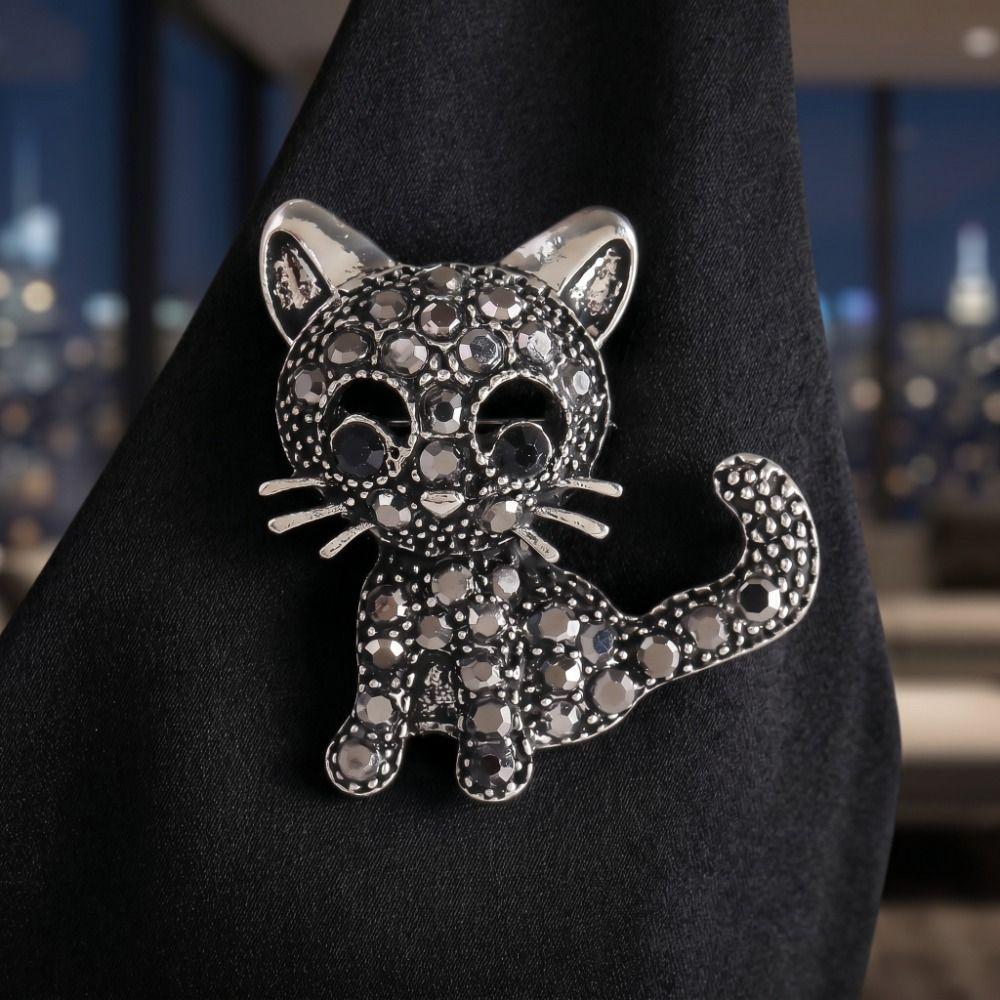Cute Crystal Cat Brooches Zircon Vintage Brooches Fashion Jewelry Cat Badge Pins Unisex