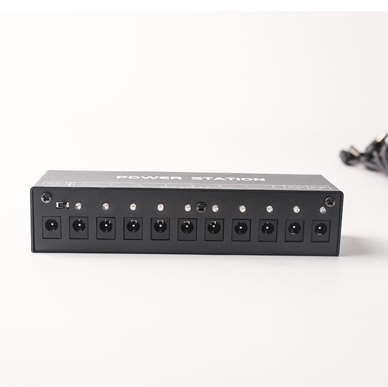 Isolated Multi-Output Guitar Pedal Power Supply, Low-Noise, Stabilized, 9V/12V.