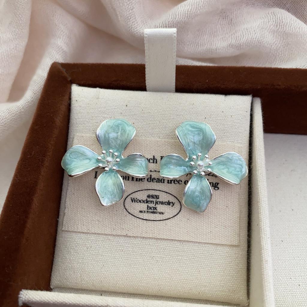 Summer Sweet Blue Flower Fresh Stud Earrings Women'S 20 Niche Design Sense Versatile Mori Earrings Earrings