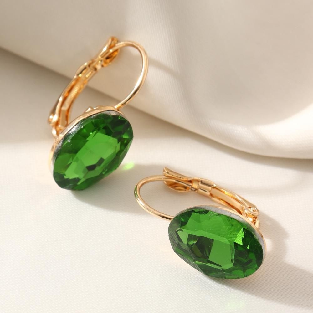 Kadınlar için Moda Dört Renkli Oval Yapay Kristal Halkalı Küpeler Küpe Takı Düğün Parti Aksesuarları