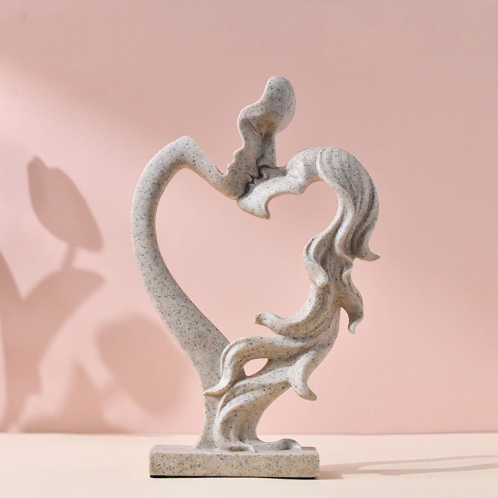Herzform Harzfiguren Nordischer Stil Liebende Skulptur Küssendes Paar Skulptur Schlafzimmer