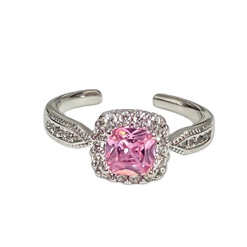 Square Sugar Ring: Women's Luxurious Gemstone Stackable Ring – Geometric Design Cool Style Accessory