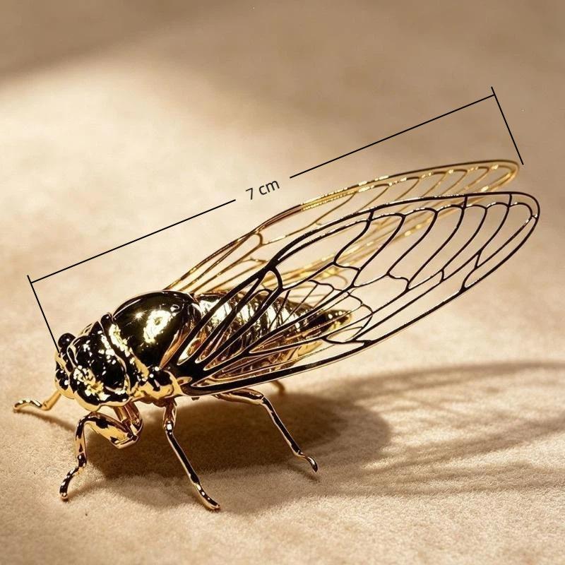 Zikadenfigurine Langlebig Mini Retro Legierung Tierstatue Vintage Insektenskulptur für Außengarten Dekoration