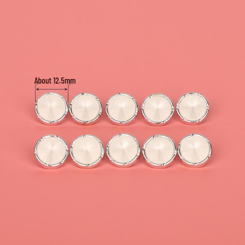 High-End Damen Perlen Cardigan Hemdknöpfe: Exquisiter Kleiner Duftstil