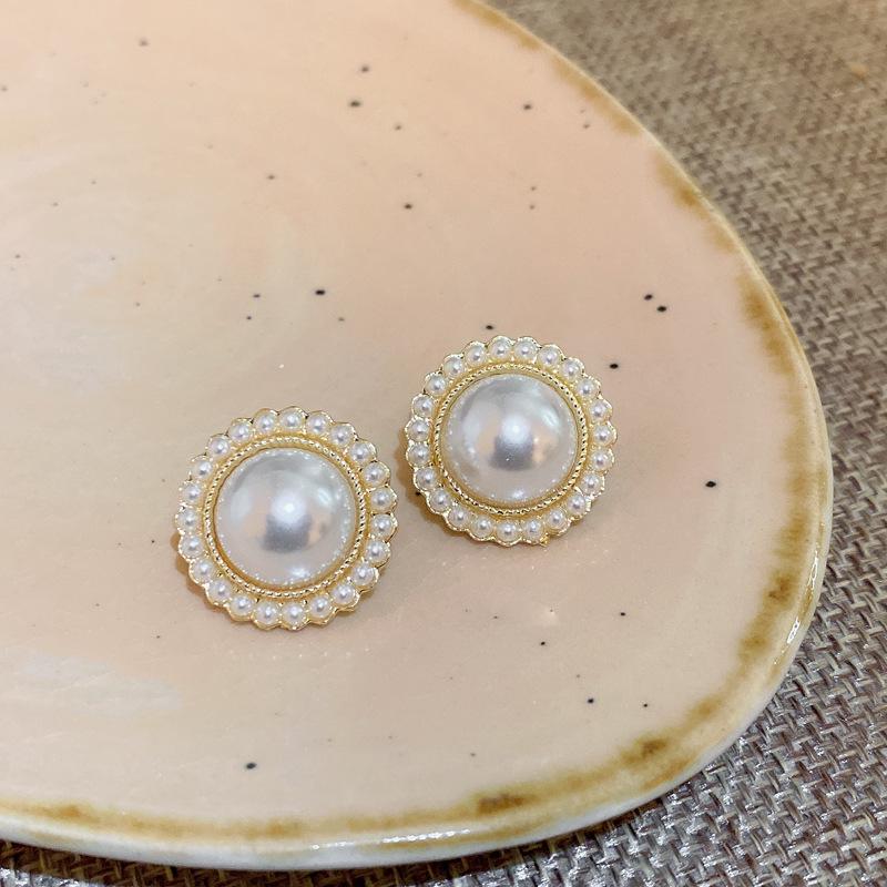 Жемчужные серьги-капли квадратные геометрические французская легкая роскошь высококлассные серьги-пусеты нишевые модные темпераментные серьги женские