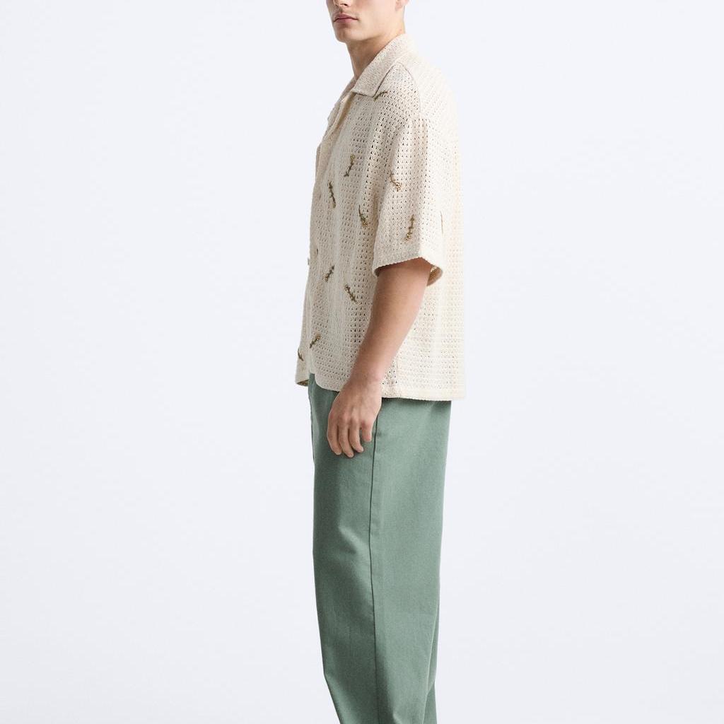 Zara Volná korálková háčkovaná košile s krátkým rukávem Pánské košile Off-White 0881304-712