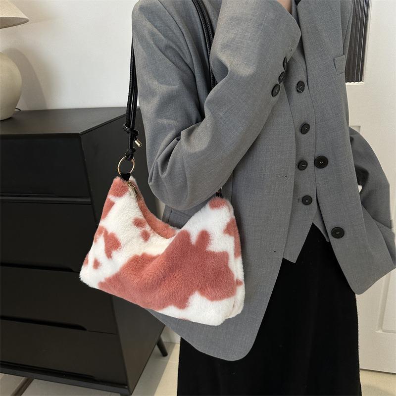 Today's popular bag women's new bags women's niche design messenger bag fashion casual shoulder bag