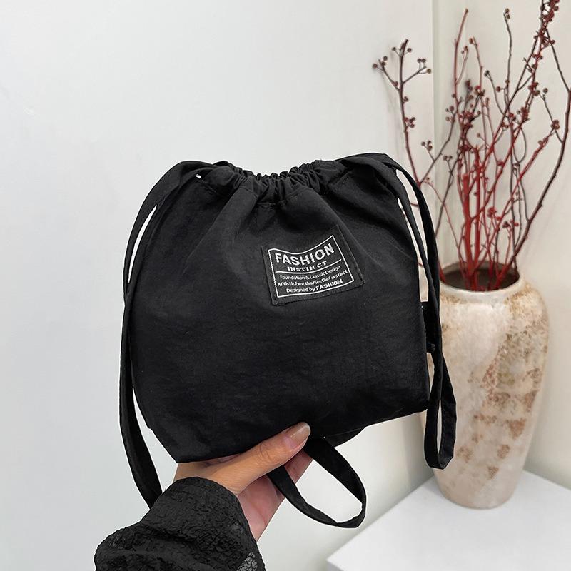 New popular bag shoulder crossbody nylon bag contrasting color small bag drawstring bucket women's bag