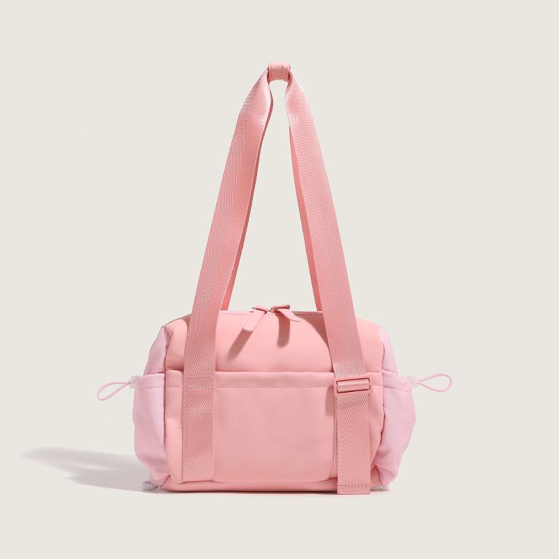 Multifunctional Sports Fitness Bag with Wet/Dry Separation, Large Capacity, Single Shoulder Design.