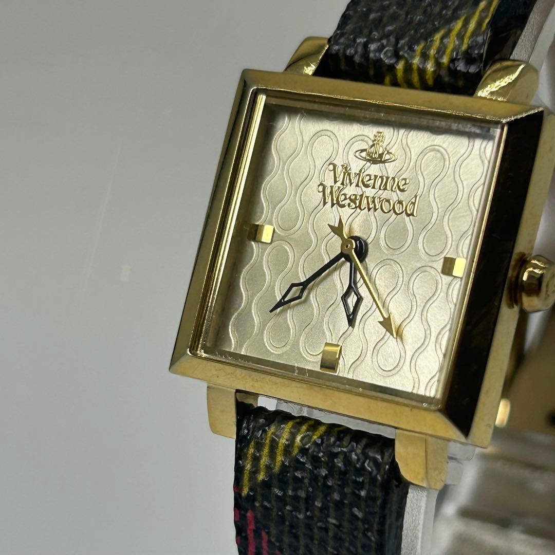 Used Vivienne Westwood Square Gold Orb VV057DBROI