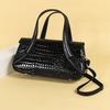 Dámská kabelka - Vintage jednořemenná crossbody taška - Velkokapacitní tote taška - Dámská taška